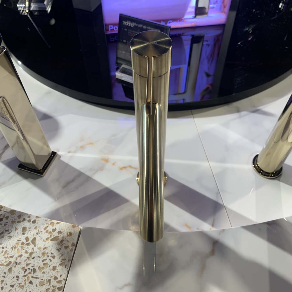 Vòi lavabo nóng lạnh GF TOTO TLG11303V