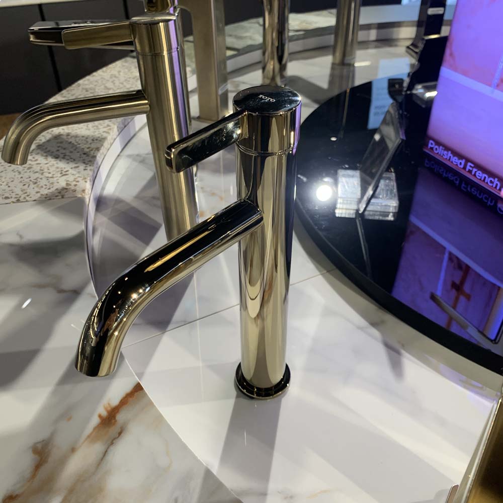 Vòi lavabo nóng lạnh GF TOTO TLG11303V