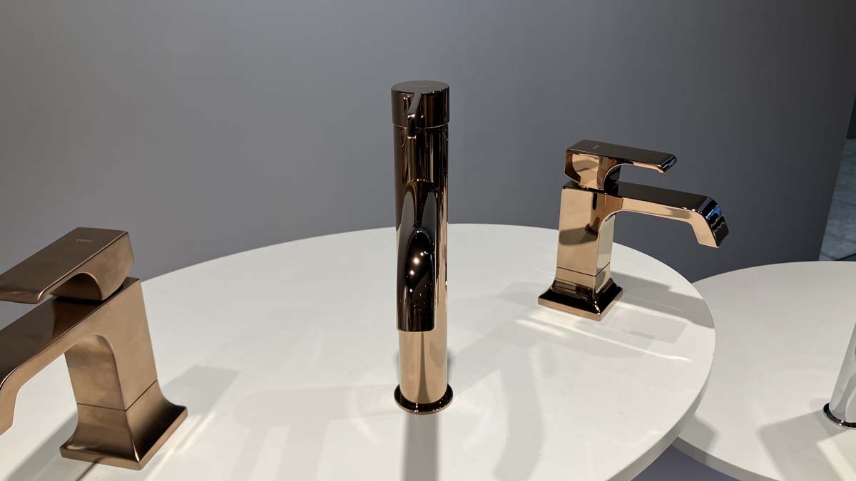 Vòi lavabo nóng lạnh GF TOTO TLG11303V