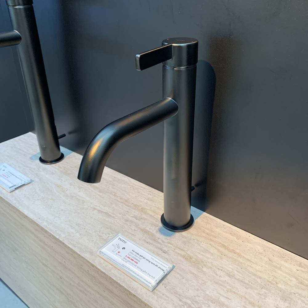 Vòi lavabo nóng lạnh GF TOTO TLG11303V