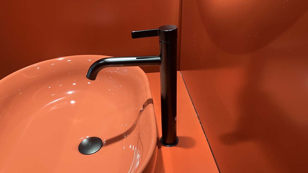 Vòi lavabo nóng lạnh GF TOTO TLG11305V