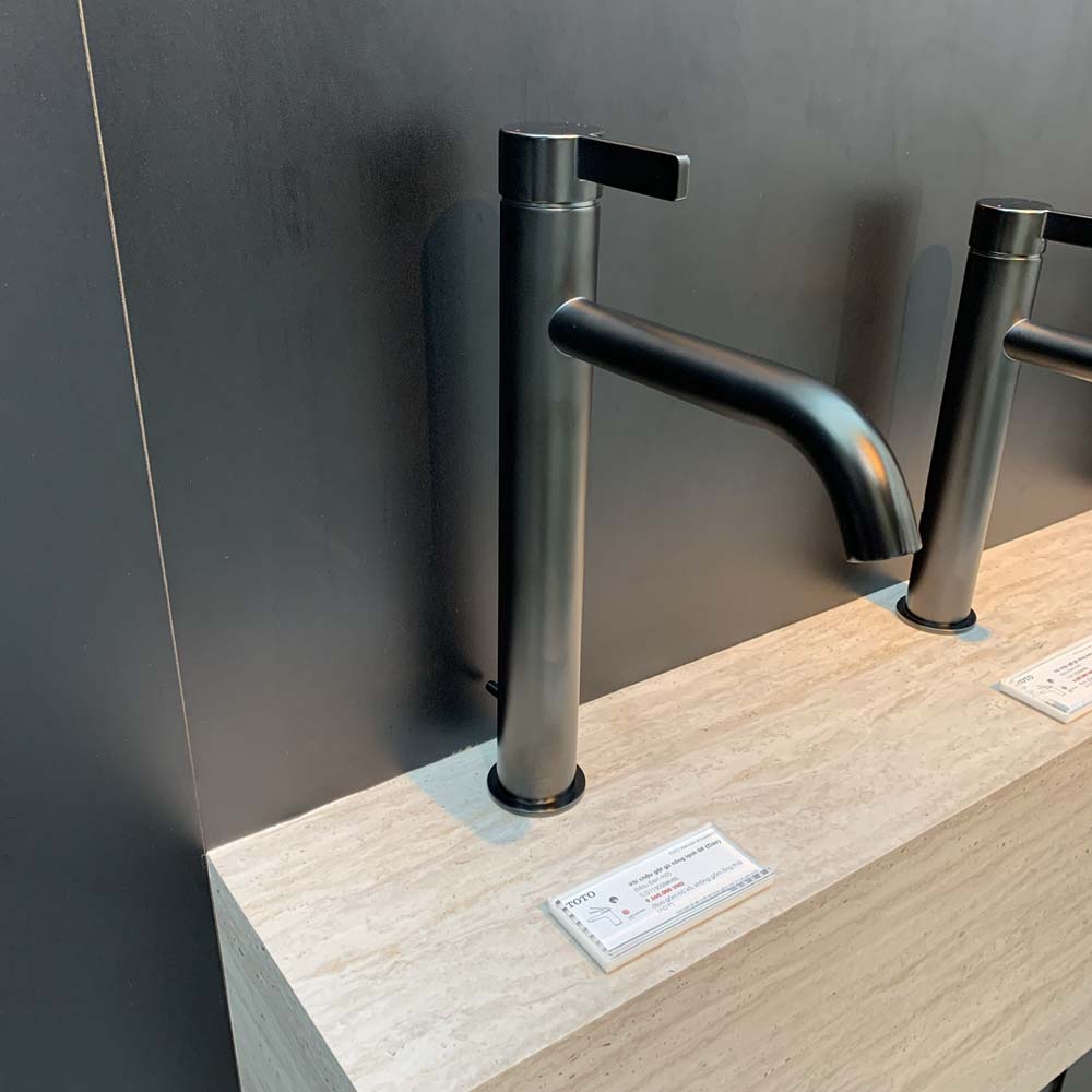 Vòi lavabo nóng lạnh GF TOTO TLG11305V