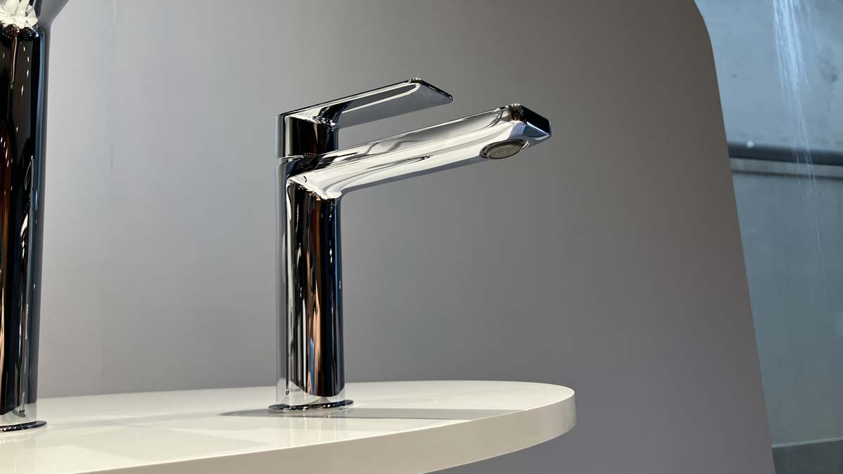 Vòi lavabo nóng lạnh GT TOTO TLG13301A