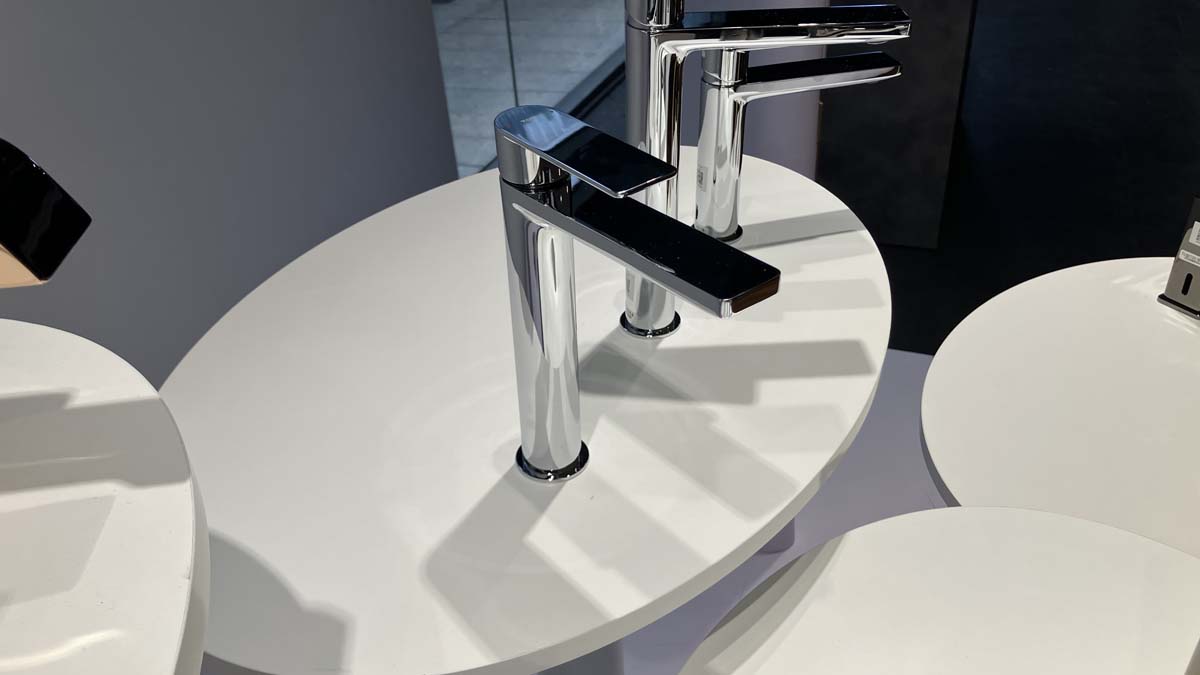 Vòi lavabo nóng lạnh GT TOTO TLG13303A