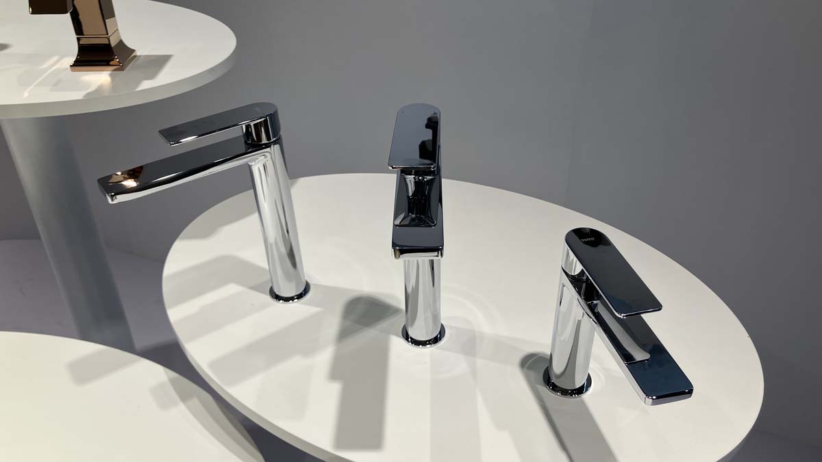 Vòi lavabo nóng lạnh GT TOTO TLG13305A