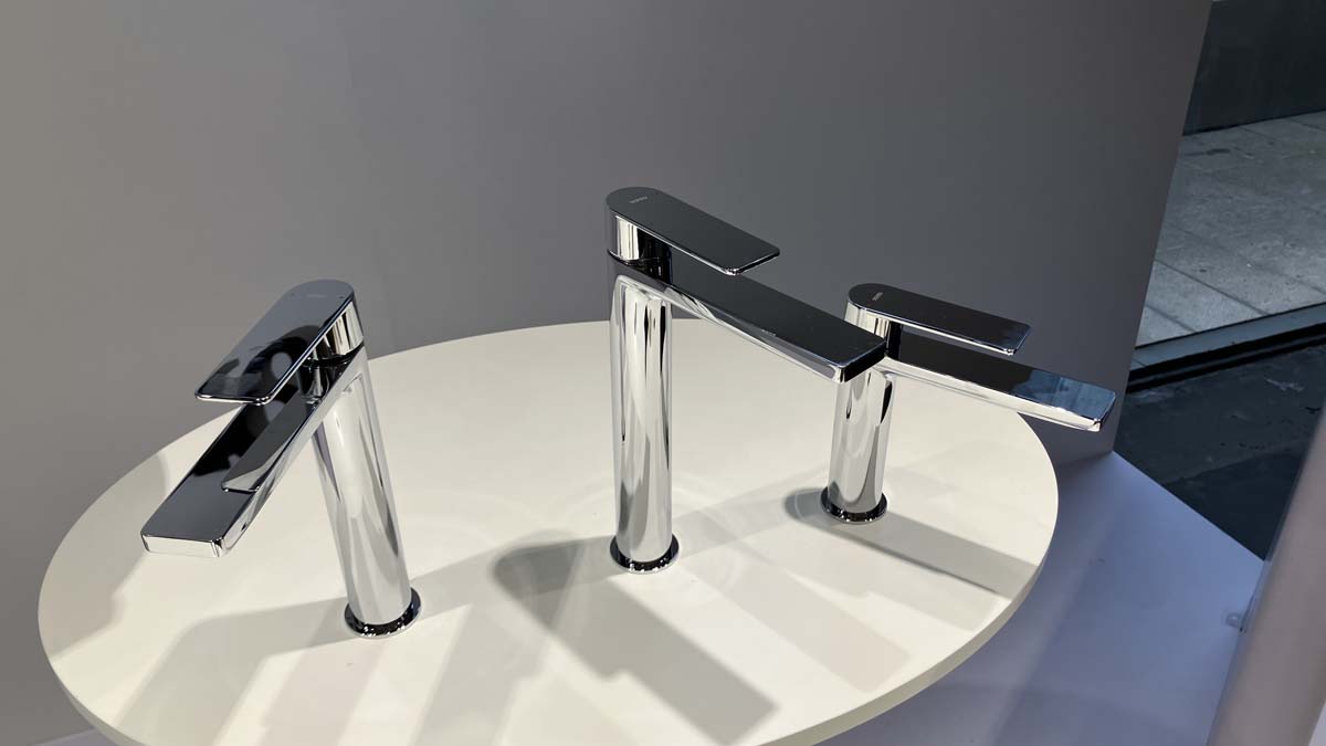 Vòi lavabo nóng lạnh GT TOTO TLG13305A