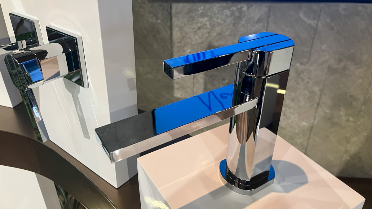 Vòi lavabo nóng lạnh GK TOTO TLG153A0A