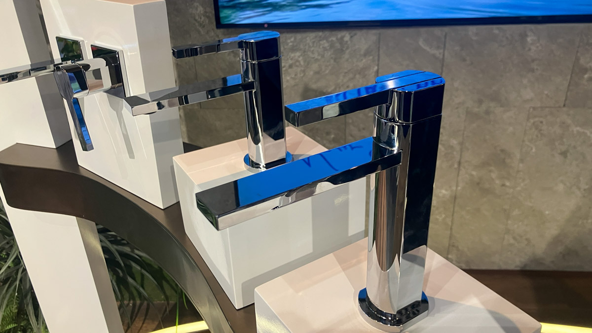 Vòi lavabo nóng lạnh GK TOTO TLG153C0A