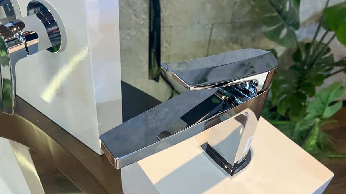 Vòi lavabo nóng lạnh GN TOTO TLG163A0A