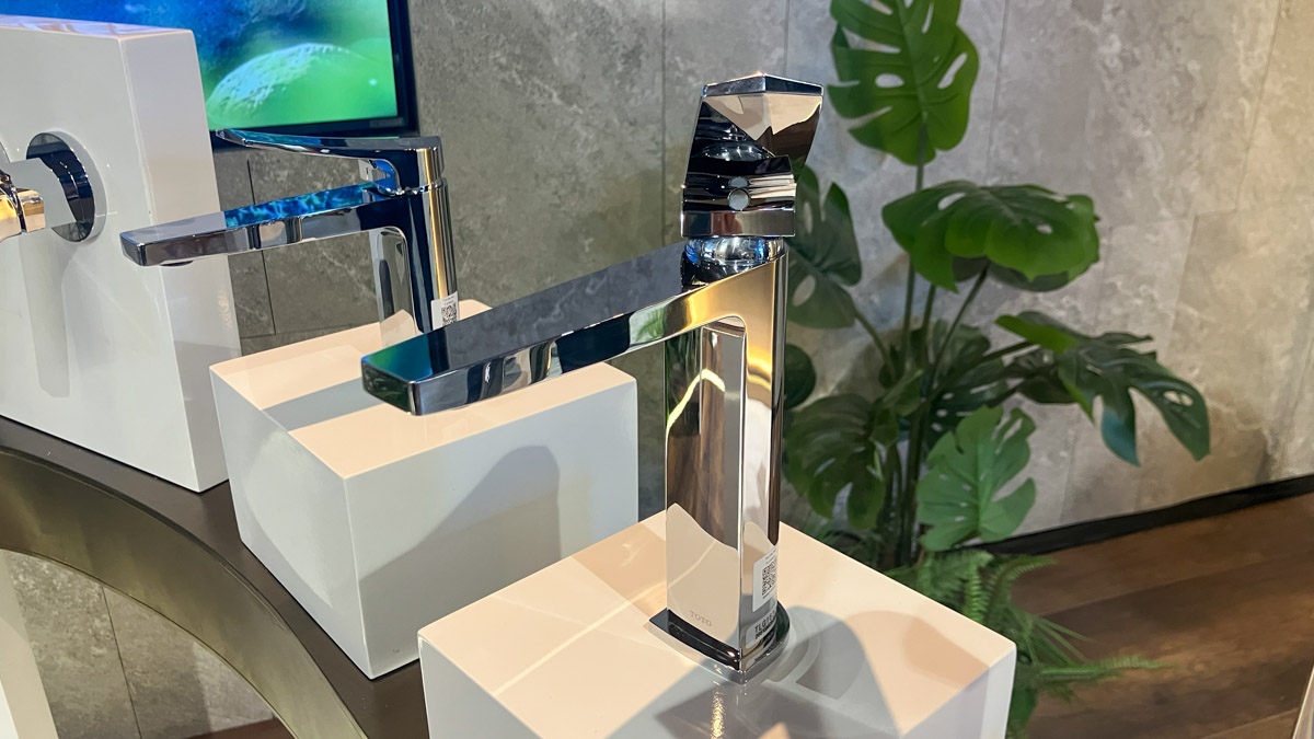 Vòi lavabo nóng lạnh GN TOTO TLG163C0A