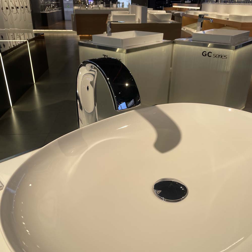 Vòi lavabo cảm ứng TOTO TLP01701J TLP01702S Matsu kèm bộ điều khiển