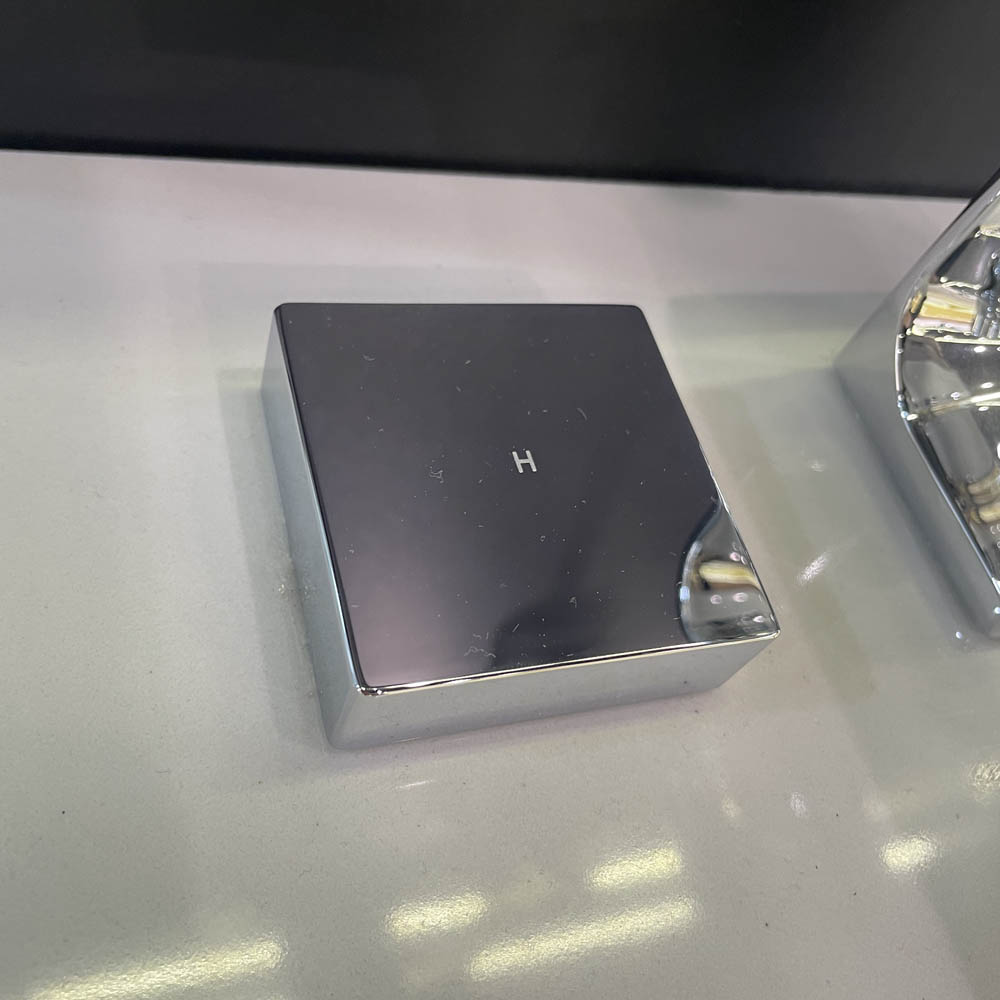 Vòi lavabo nóng lạnh ZL TOTO TLP02201BA