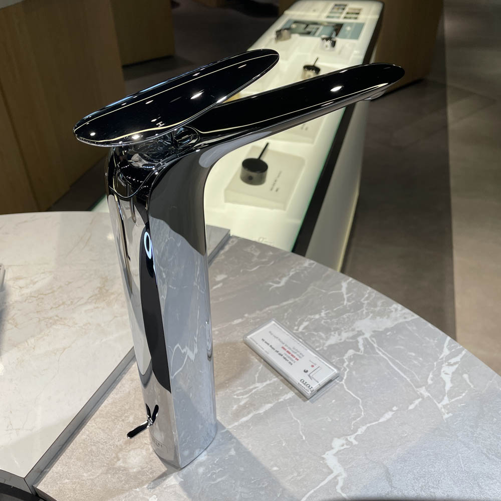 Vòi lavabo nóng lạnh ZA TOTO TLP03301A1