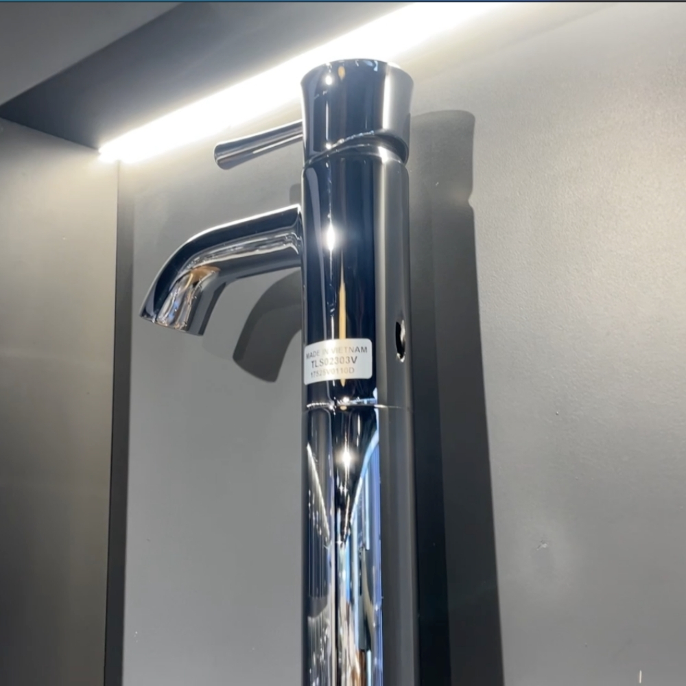 Vòi lavabo nóng lạnh LN TOTO TLS02303V