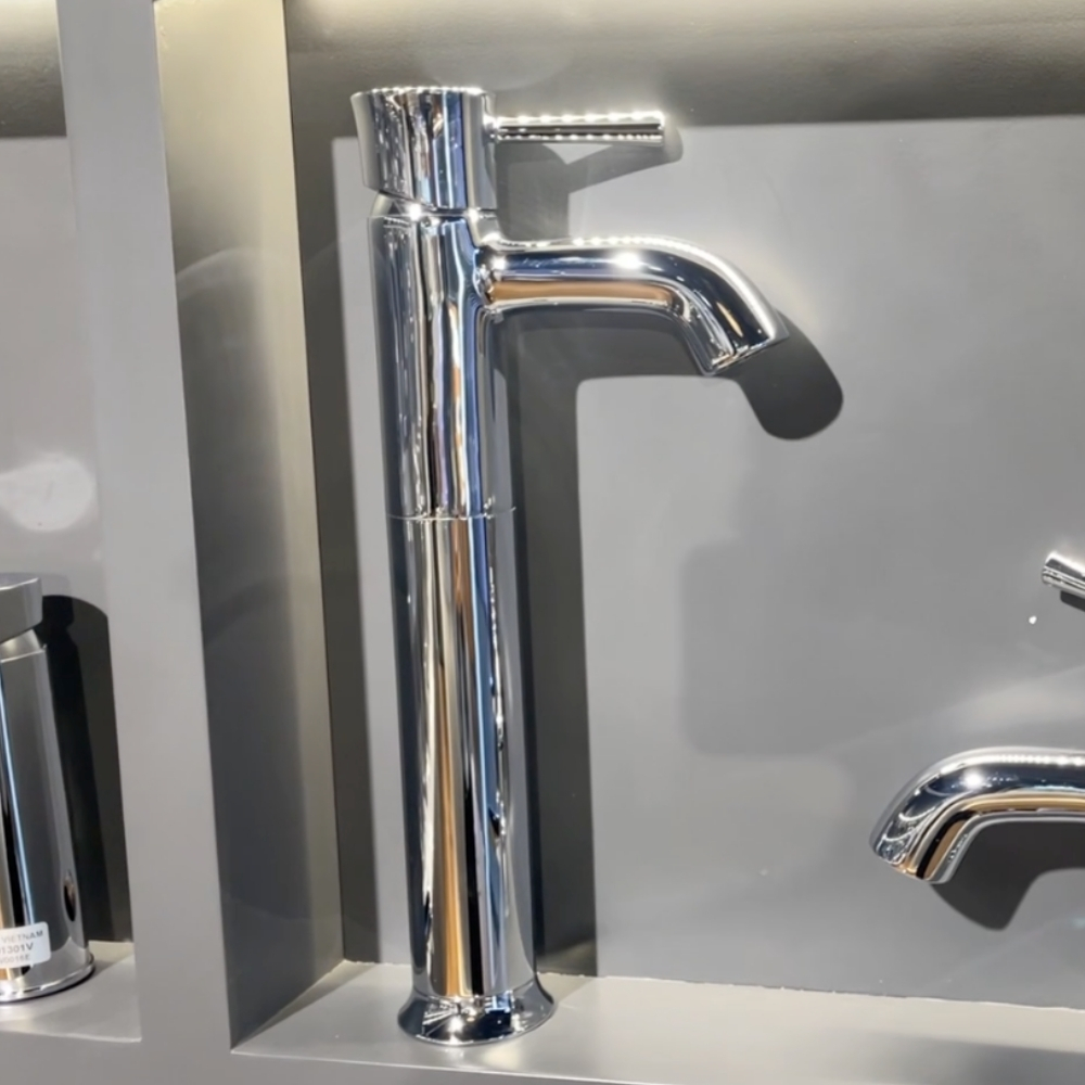 Vòi lavabo nóng lạnh LN TOTO TLS02305V