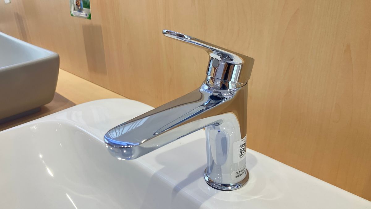 Vòi lavabo nóng lạnh TOTO TLS103A0V New Standard