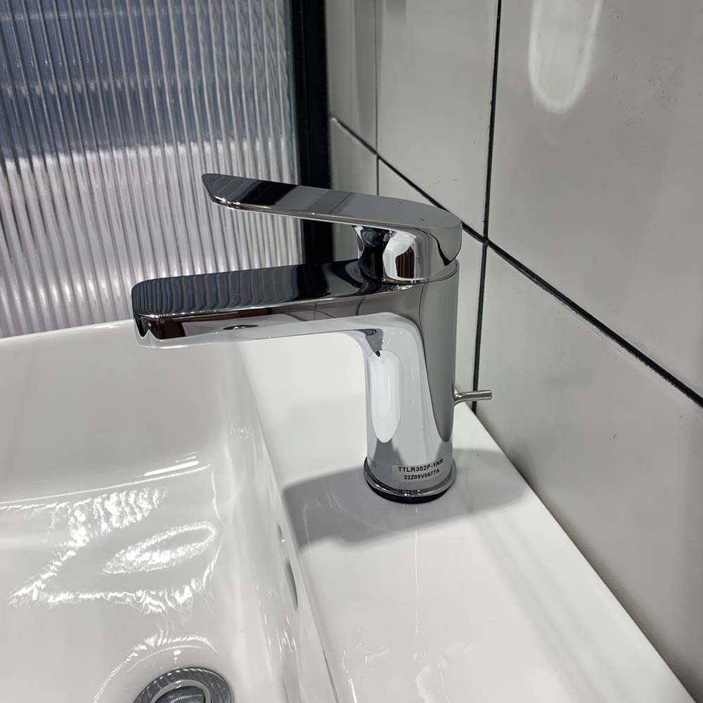 Vòi lavabo nóng lạnh Rei-S TOTO TTLR302F-1NR