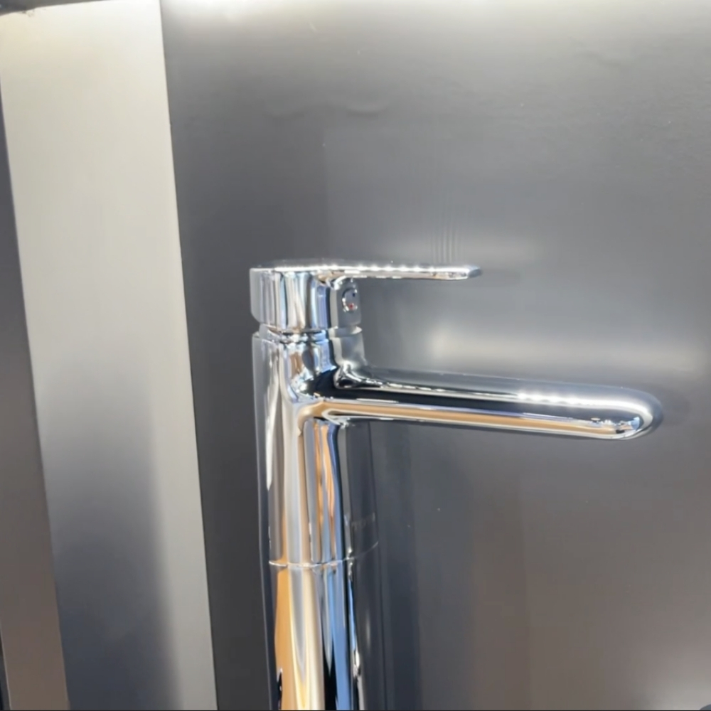 Vòi lavabo nóng lạnh New Standard TOTO TVLM112NS