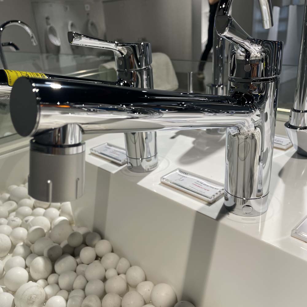 Vòi bếp nóng lạnh TOTO TKS05303J