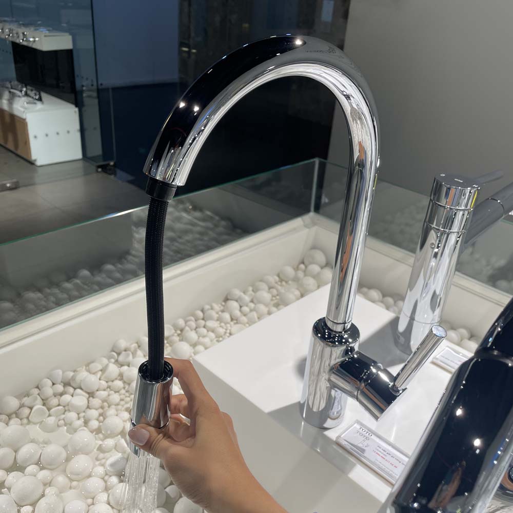 Vòi bếp nóng lạnh TOTO TX608KNBR