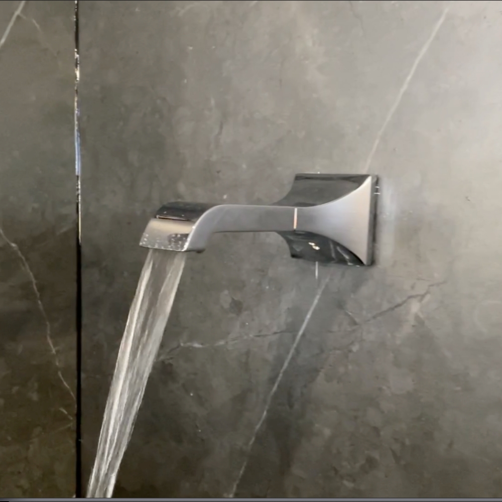 Vòi xả bồn âm tường GC TOTO TBG08001B