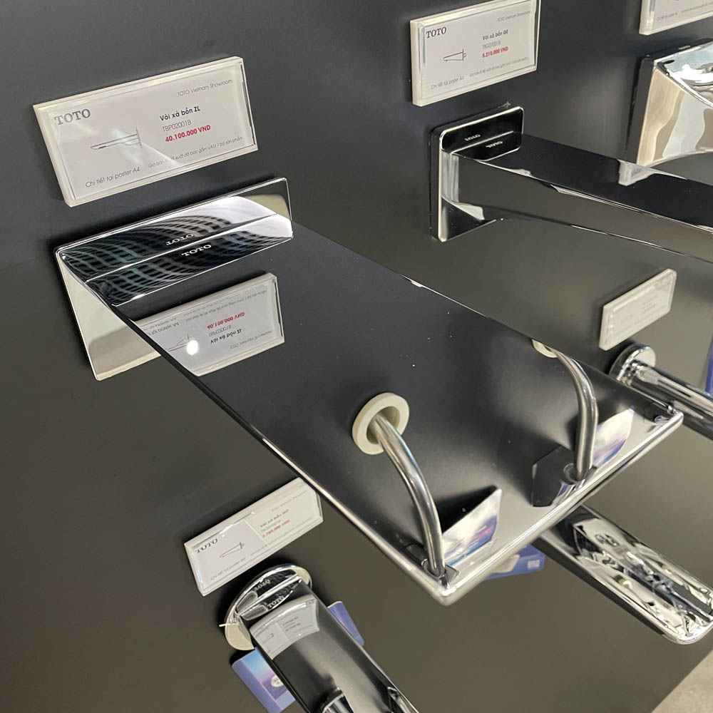 Vòi xả bồn âm tường ZL TOTO TBP02001B