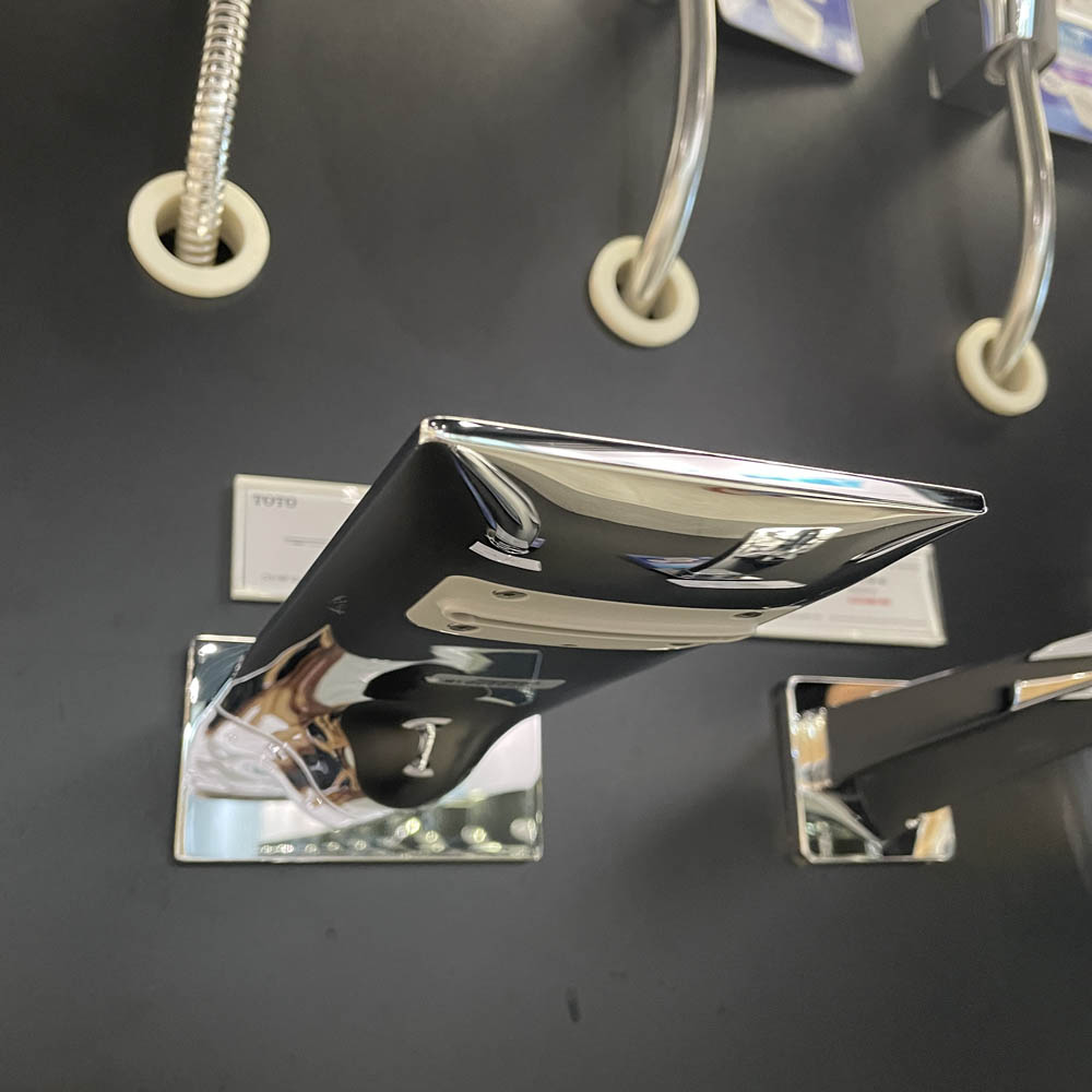 Vòi xả bồn âm tường ZL TOTO TBP02001B