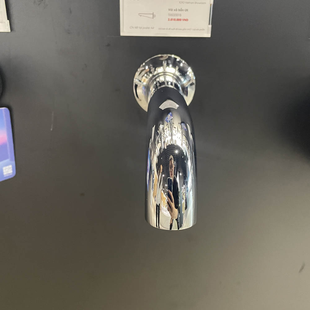 Vòi xả bồn âm tường LN TOTO TBS02001B