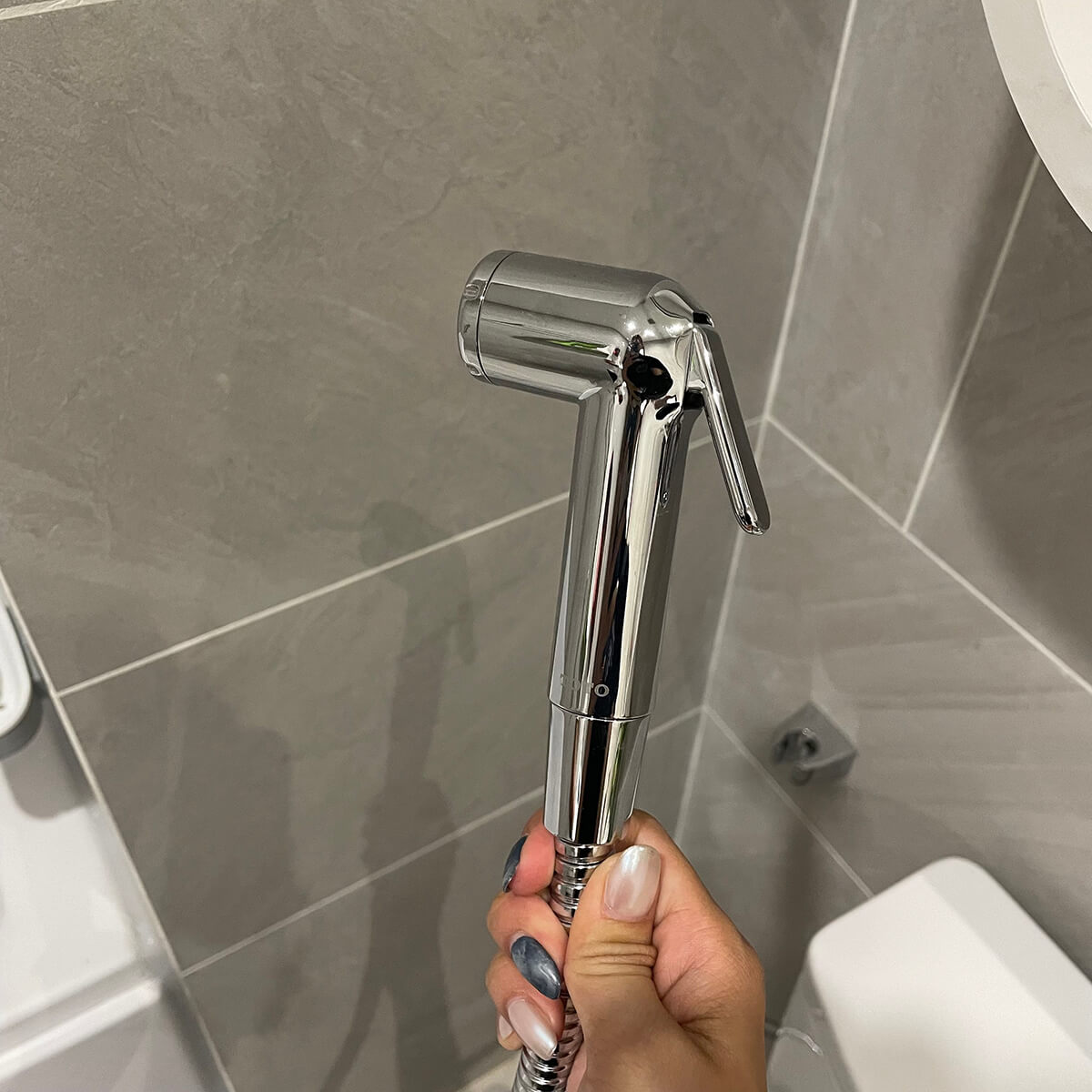 Vòi xịt vệ sinh TOTO TVCF201 nhựa mạ crom