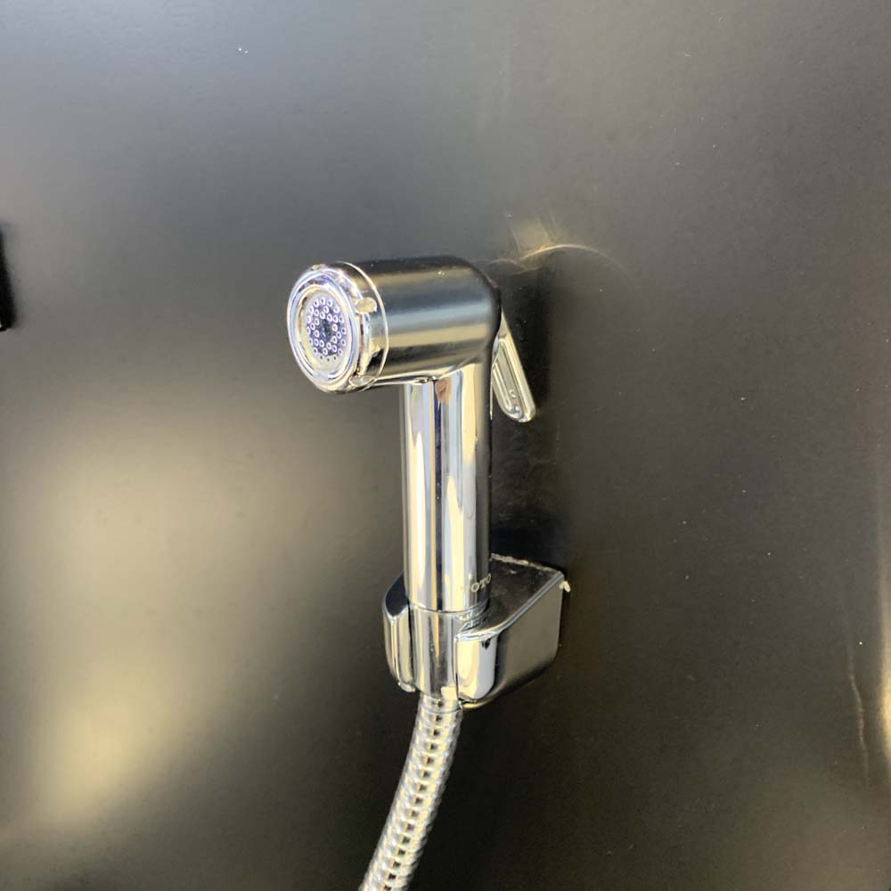 Vòi xịt vệ sinh TOTO TVCF201 nhựa mạ crom