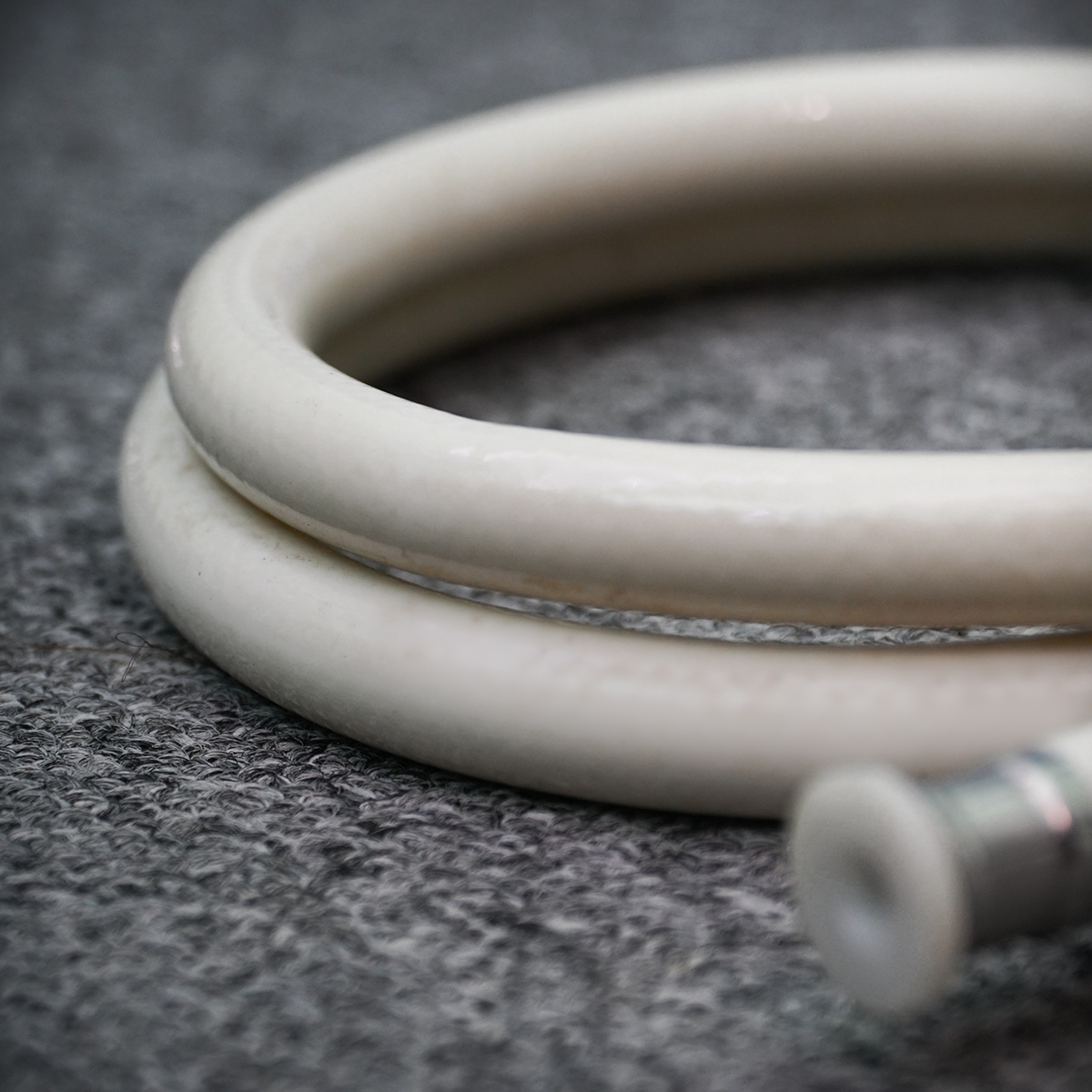 Vòi xịt vệ sinh TOTO THX20NBPIV nhựa