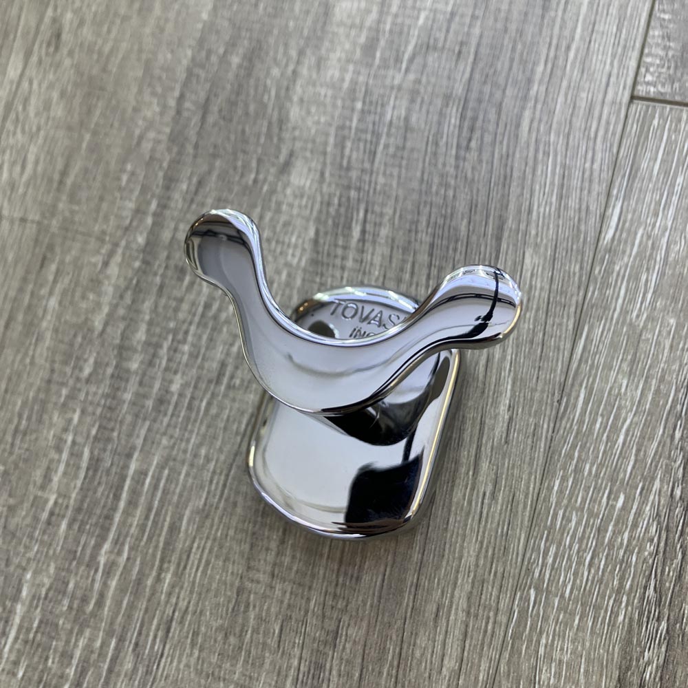 Móc áo đôi mickey vuông inox 304 Tovashu SV