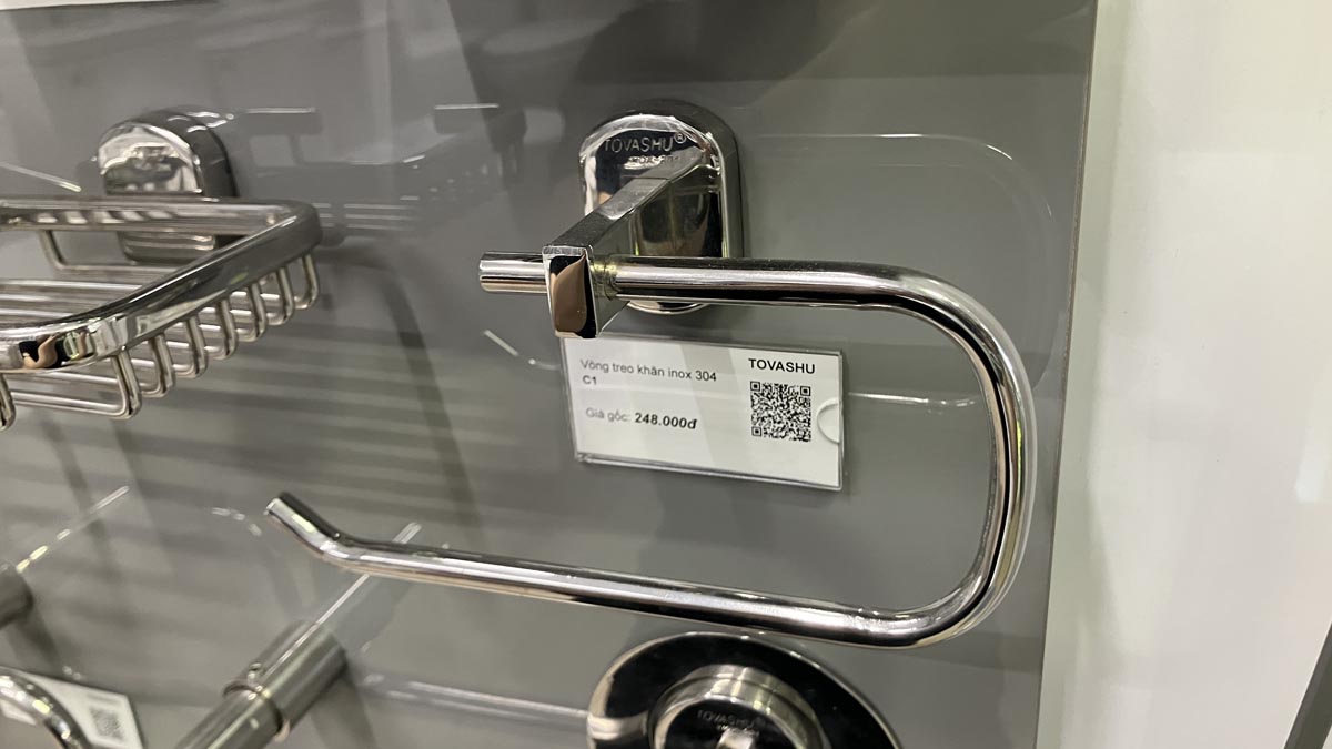 Vòng treo khăn inox 304 Tovashu C1