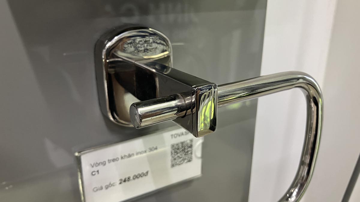 Vòng treo khăn inox 304 Tovashu C1