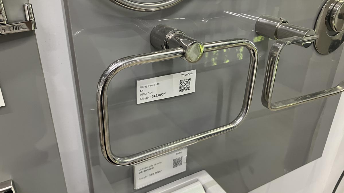 Vòng treo khăn Tovashu E1