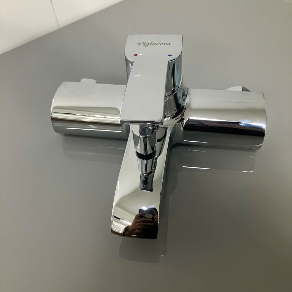 Sen tắm nóng lạnh Viglacera VG511