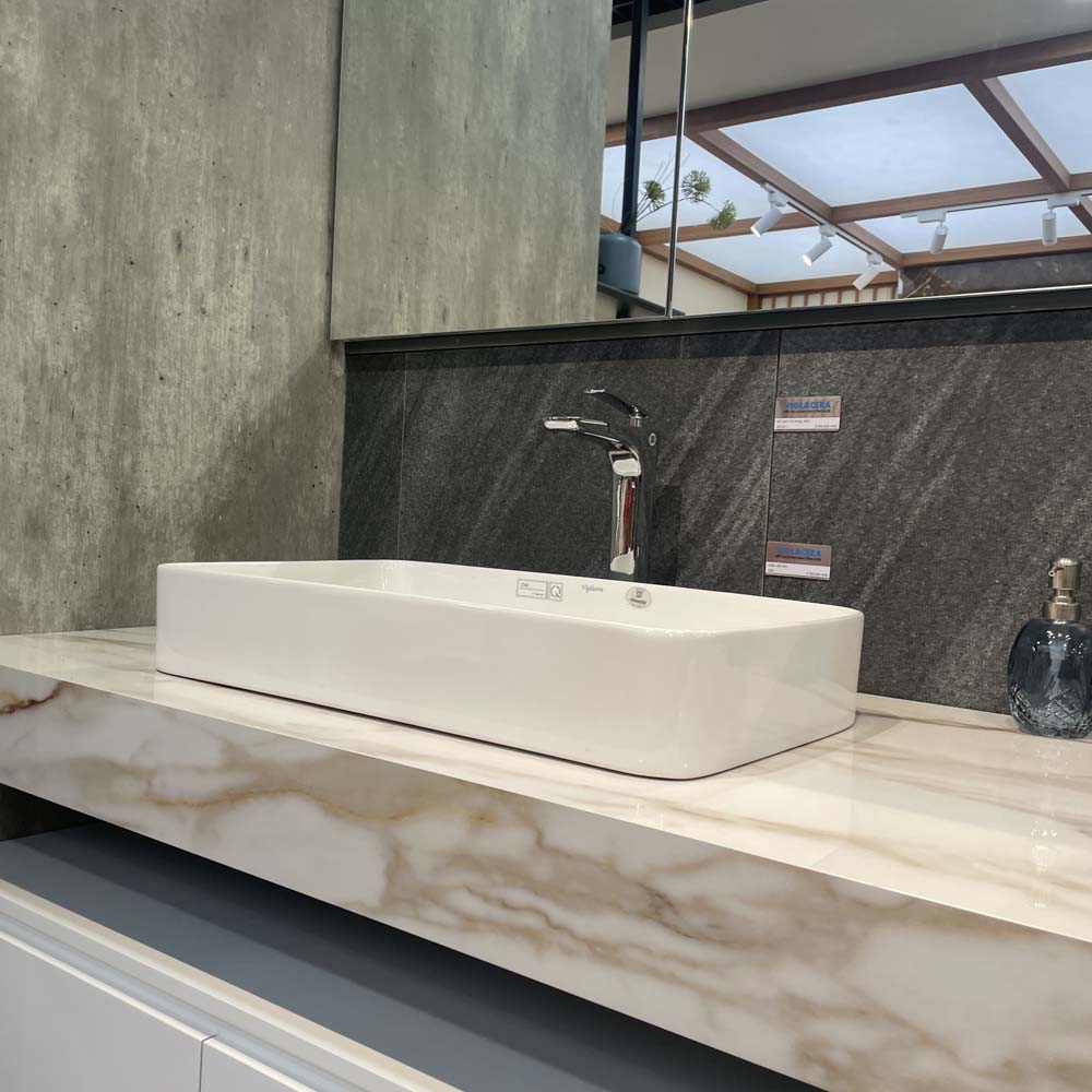 Chậu lavabo đặt bàn Viglacera CM01