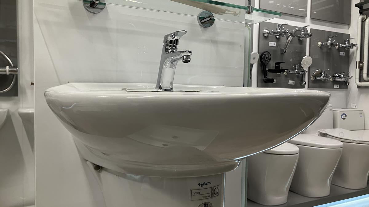 Chậu rửa lavabo treo tường Viglacera V39