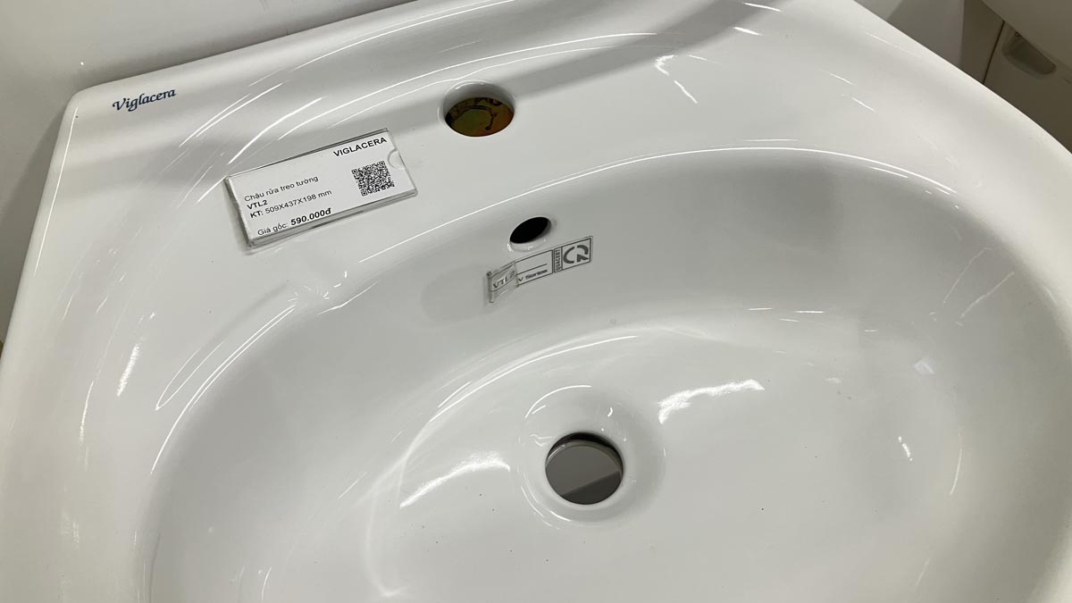 Chậu rửa lavabo treo tường Viglacera VTL2