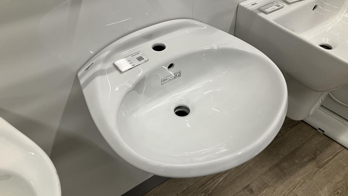 Chậu rửa lavabo treo tường Viglacera VTL3