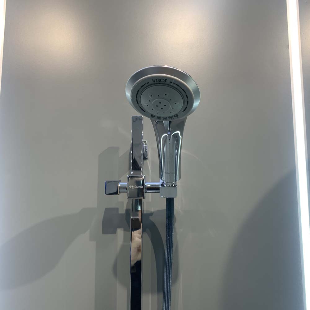 Bộ sen tắm nóng lạnh Viglacera VG541.1 kèm thanh trượt