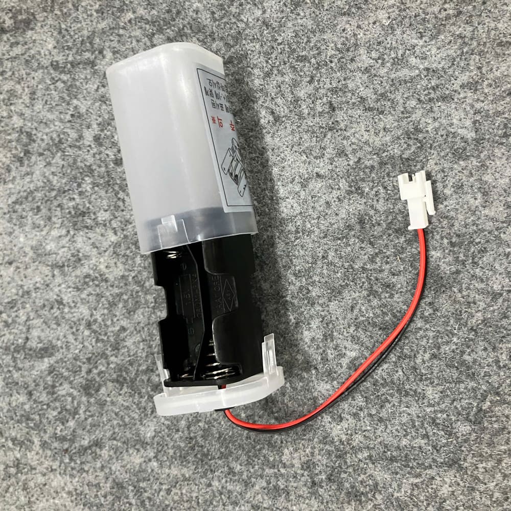 Bộ xả tiểu cảm ứng dương tường dùng pin Viglacera VG842