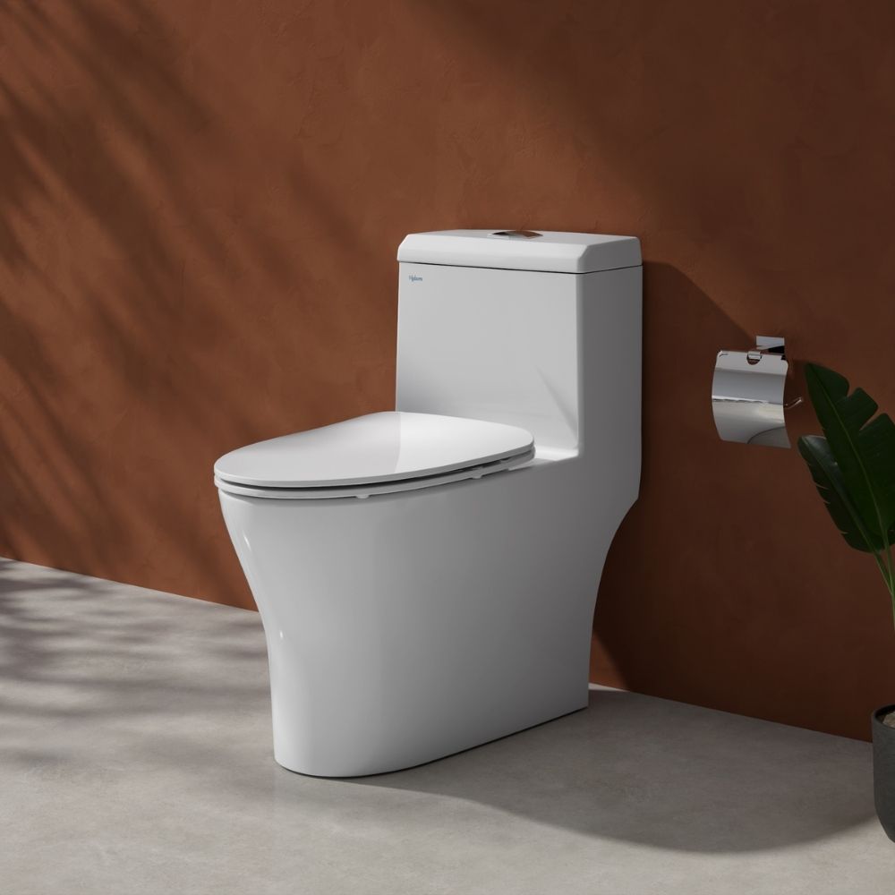 Bồn cầu 1 khối Viglacera V45M nắp êm xả xoáy (+ vòi xịt VG826 & van VG853)