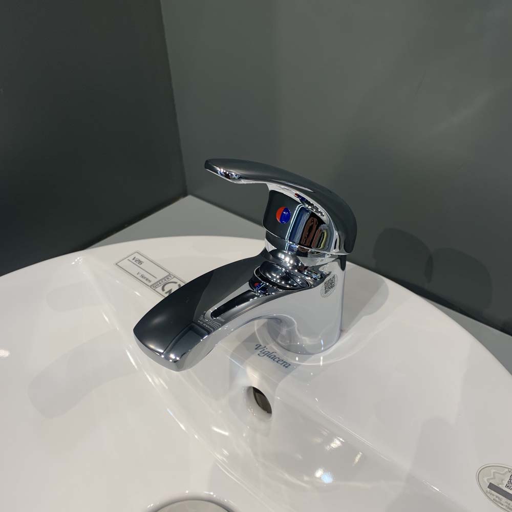 Vòi chậu lavabo nóng lạnh Viglacera VG104