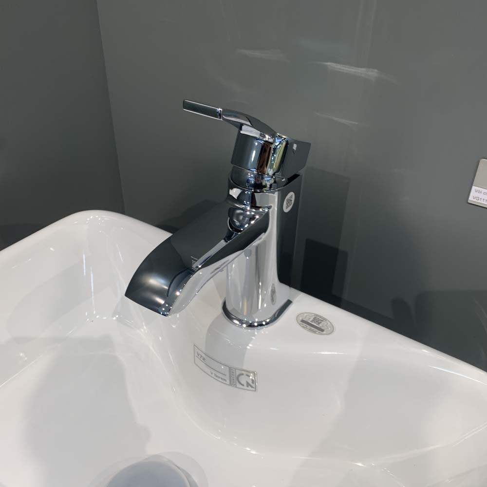 Vòi chậu lavabo nóng lạnh Viglacera VG111