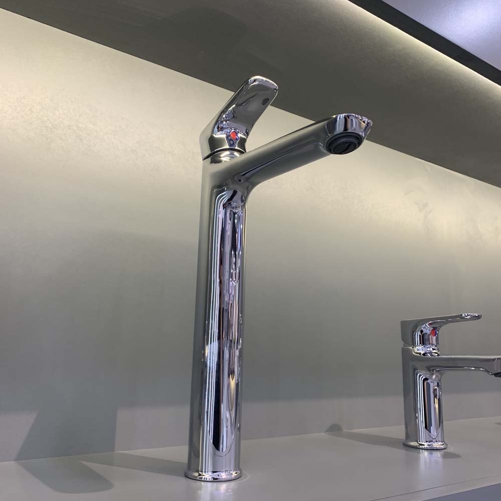 Vòi chậu lavabo nóng lạnh Viglacera VG132.1