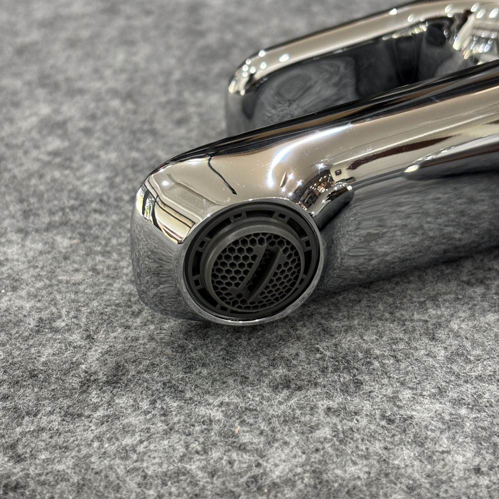 Vòi chậu lavabo nóng lạnh Viglacera VG132