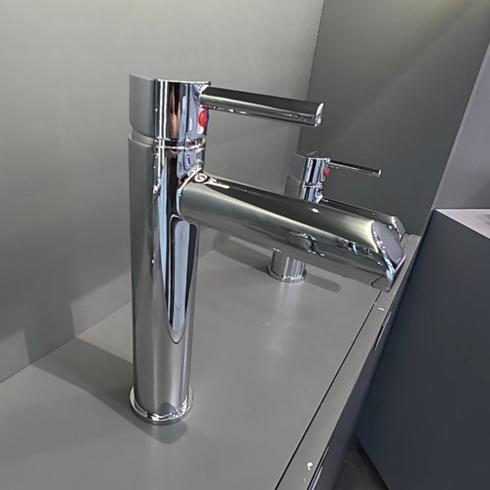 Vòi chậu lavabo nóng lạnh Viglacera VG141.1